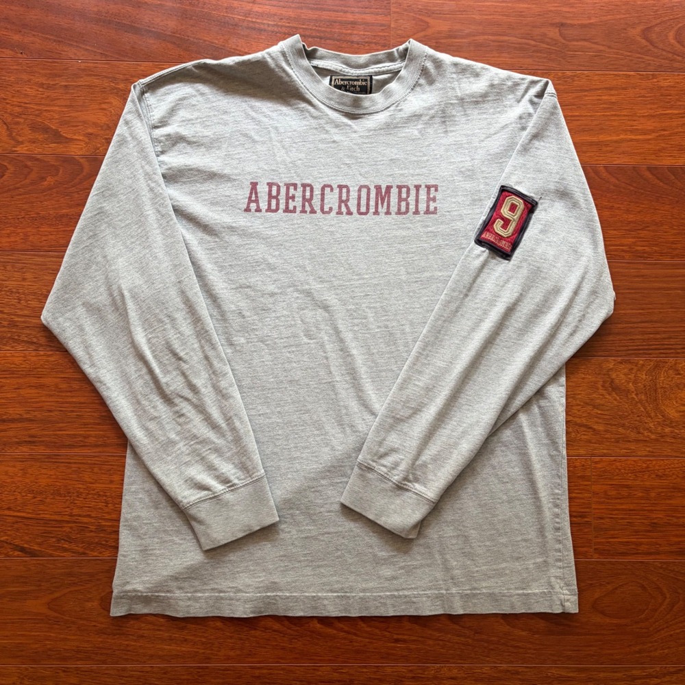 Abercrombie & Fitch Mens Large Gray Long Sleeve Shirt Vintage Spellout Patch Tee